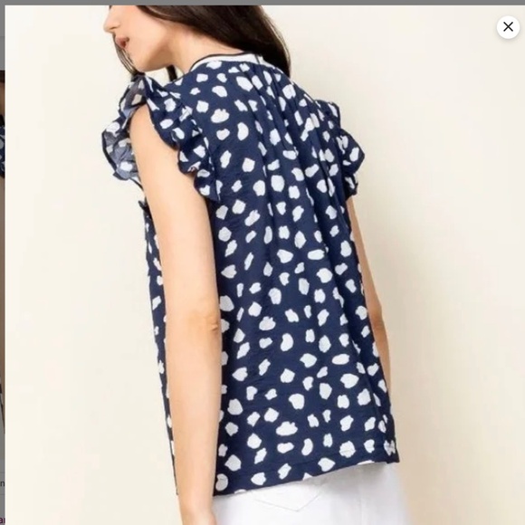THML Cute Navy and White Top with Flutter Sleeves Size S (EUC) - Picture 4 of 10